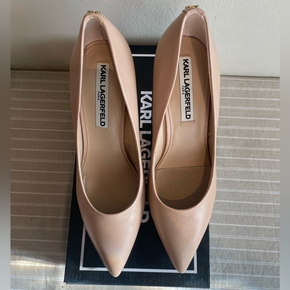 Karl Lagerfeld Royale Nude pumps